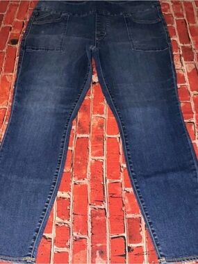 Rock & Republic Denim Rx Pull-On Women's Jeans Blue Solid Slimming 5-Pocket